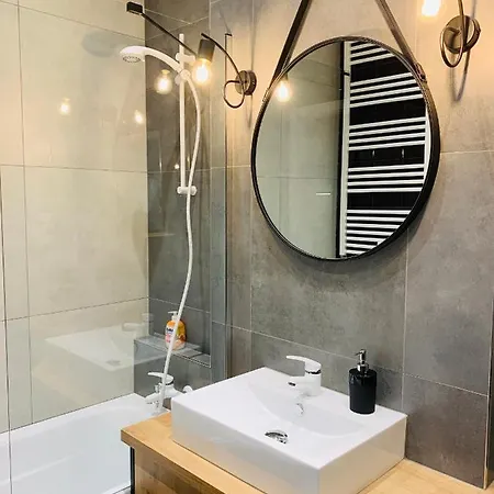 - Soft Lofty Legnicka Centrum アパート *