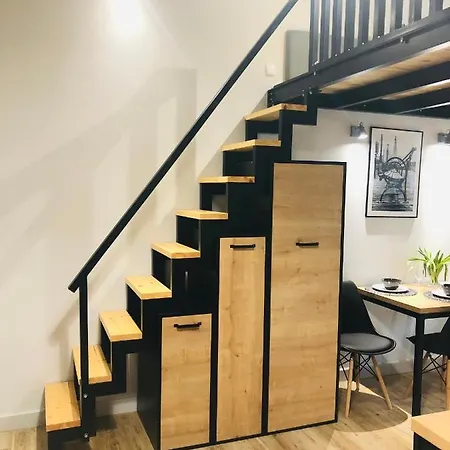 - Soft Lofty Legnicka Centrum Apartment *